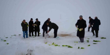 Muş’ta yaban hayvanları için doğaya yem bırakıldı