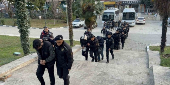 Müstehcenlik operasyonunda 17 kişi daha adliyeye sevk edildi