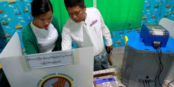 Myanmar’da halk parlamento seçiminin ikinci turu için sandık başında