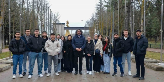 MYO öğrencileri BŞEÜ Merkez Kampüsü gezdi