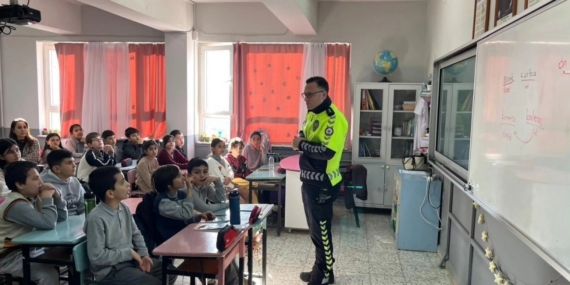 Nazilli’de öğrencilere güvenli trafik eğitimi