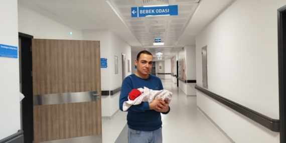 Niğde’de yeni yılın ilk bebeği  Aslı Nur oldu