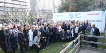 Nilüfer Belediye Başkanı Şadi Özdemir emeklilerle bir araya geldi