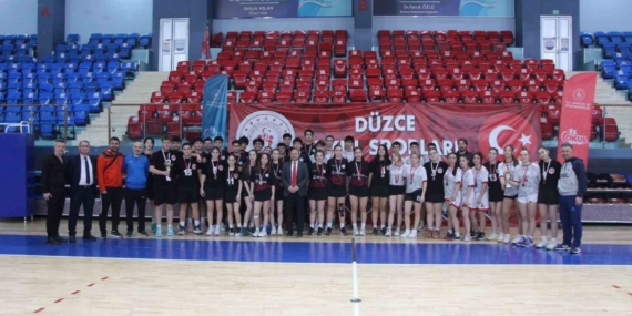 Okul sporları korfbol heyecanı sona erdi