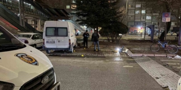 Önce kıyafetlerine laf etti, sonra bıçakladı: 3 yaralı