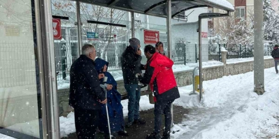 Onikişubat’ta soğuğa karşı sıcak dayanışma