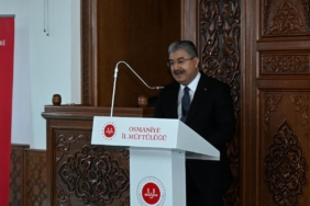 Osmaniye’de depremde yıkılan Çardak Köyü Camii yeniden ibadete açıldı
