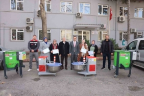 Pozantı’da üreticilere ekipman desteği verildi