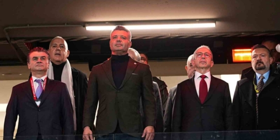 Sadettin Saran, ilk kupasını kazandı