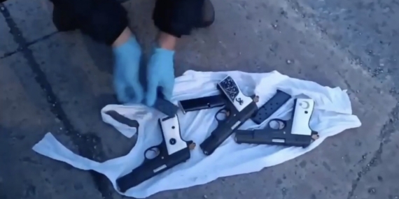 Samsun’da şüpheli araçtan 3 adet ruhsatsız tabanca ele geçirildi