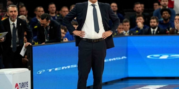 Sarunas Jasikevicius, 3 yıl daha Fenerbahçe Beko’da