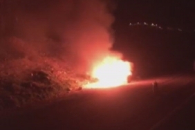 Seyir halindeki otomobil alevlere teslim oldu