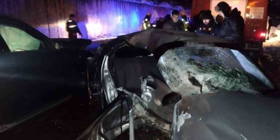 Sinop’ta iki otomobil kafa kafaya çarpıştı: 2 ölü, 3 yaralı