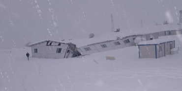 Şırnak’ta hastane şantiyesinde çökme paniği: Konteyner yemekhane çatısı yıkıldı