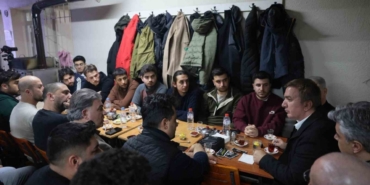 Sobada kaşarlı patates etrafında buluşma