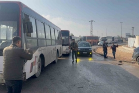 Suriye’de Şeyh Maksud Mahallesine gelen 20 otobüs, teslim olan SDG’li teröristleri farklı bölgelere götürecek