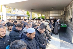 Tomruk taşıdığı vinçte akıma kapılarak hayatını kaybeden patron son yolculuğuna uğurlandı