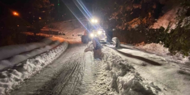 Trabzon’da karla mücadele sürüyor