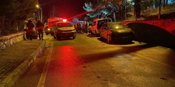 Trafik cezası yüzünden 20 yaşındaki arkadaşını bıçakladı