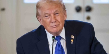 Trump: "İran özgürlüğe bakıyor, ABD yardıma hazırdır"