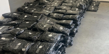 Türkiye’ye sokulmak istenen 739 kilo esrar sınırda yakalandı