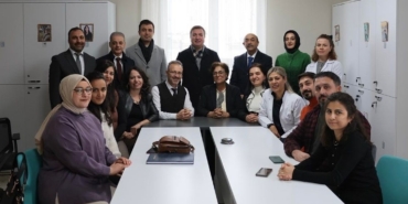 Vali Aydoğdu, öğretmenlerin emeklerine teşekkür etti