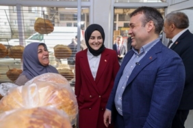 Vali Sözer Gölpazarı’nda esnaf ve vatandaşı dinledi