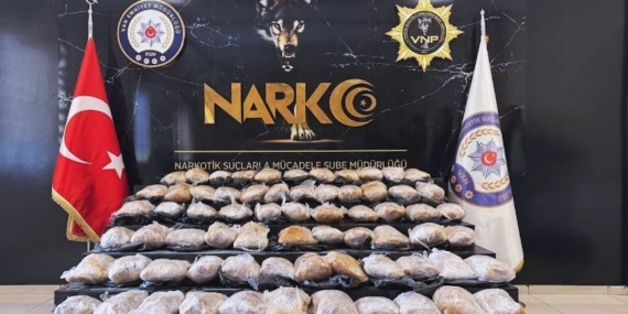 Van’da 39 kilo 340 gram skunk maddesi ele geçirildi