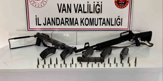 Van’da silah ve mühimmat ele geçirildi