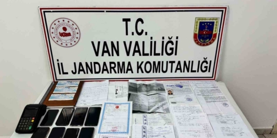 Van’da ‘tefecilik’ operasyonu: 8 gözaltı