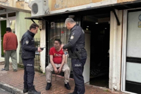 Yangına uykuda yakalanıp dumandan etkilendi, tedaviye güçlükle ikna edildi