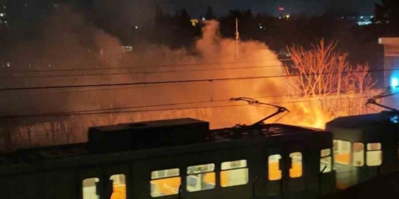 Yenibosna Metro İstasyonunda yangın paniği
