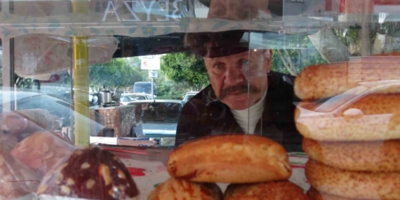 Yeşilçam’dan simit tezgahına