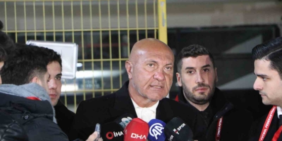 Yüksel Yıldırım: "Kaleci İrfan Can Eğribayat transferi için Fenerbahçe ile anlaştık"