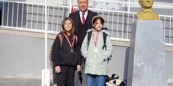 Zafer İlkokulu il düzeyindeki başarılarıyla Altıntaş’ın gururu oldu