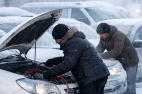 Zemheri Erzincan’ı dondurdu: Araçlar sabah çalışmadı
