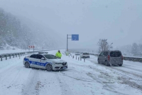 Zonguldak’ta 198 köy yolunu açmak için çalışmalar sürüyor